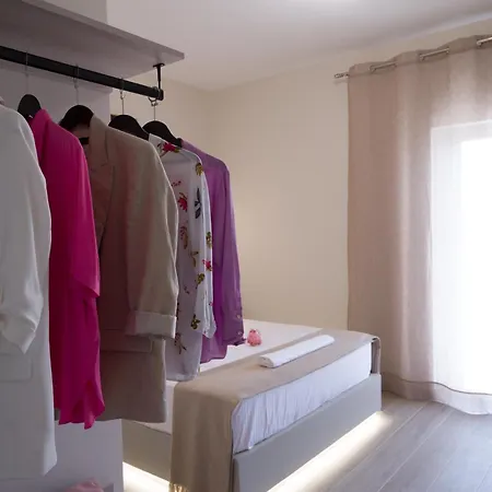 Diana's Holiday home